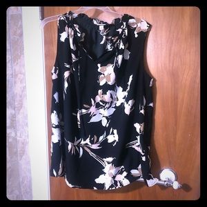 Merona Sleeveless Floral Blouse, XXL